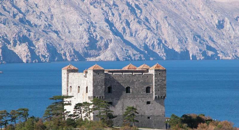 Apartments Adriatic Selce Exterior photo