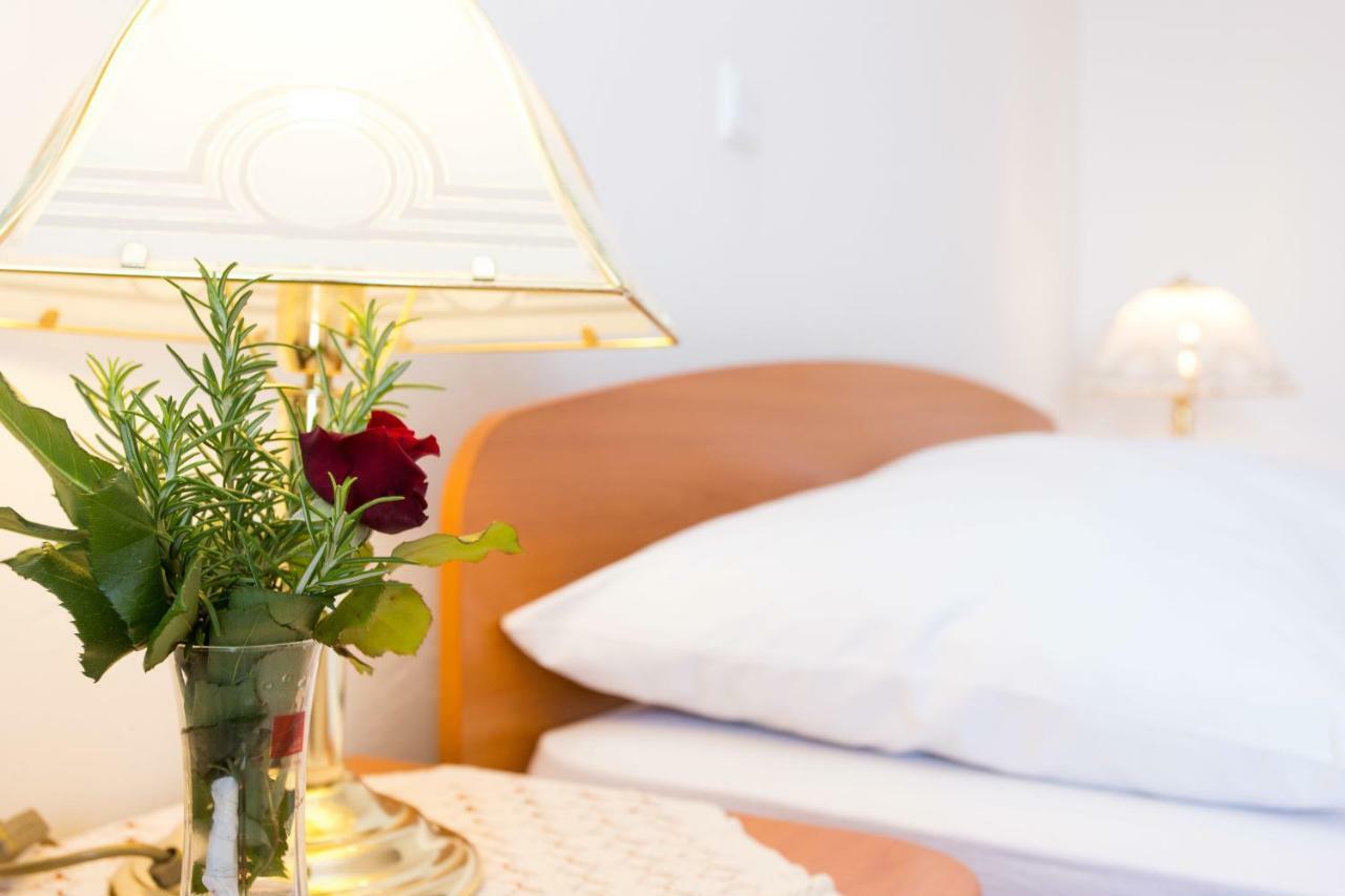 Apartments Adriatic Selce Room photo