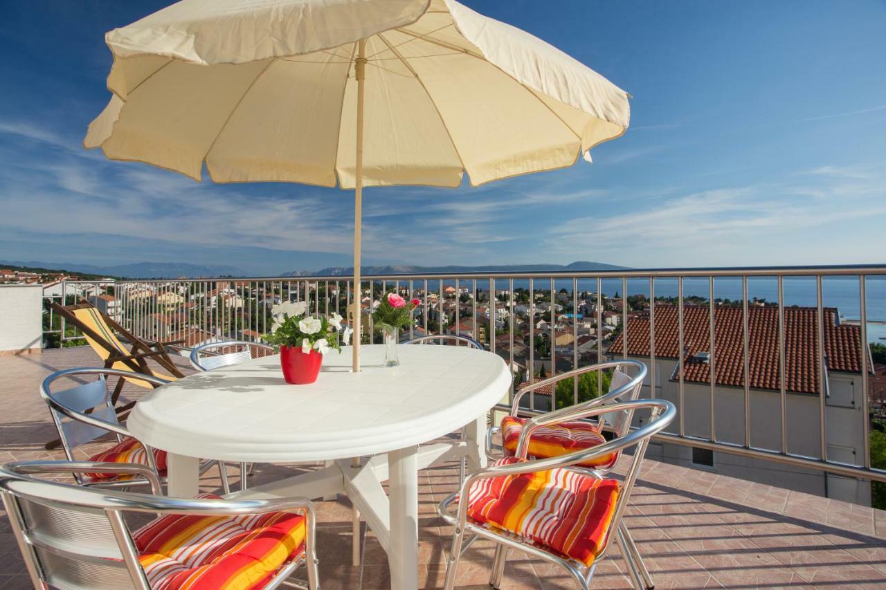 Apartments Adriatic Selce Room photo