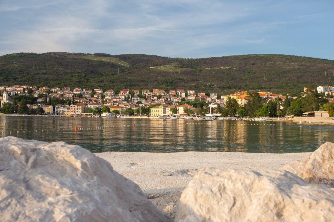 Apartments Adriatic Selce Exterior photo